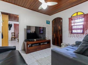Casa · 165m² · 2 Quartos · 4 Vagas · Ótima casa térrea à venda no Jardim Santo Alberto – 2 dormitórios, 4 vagas