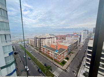 Apartamento · 94m² · 3 Quartos · 1 Vaga · Apartamento 3 dormitórios, suíte, box, vista mar, andar alto, Centro, Capão da Canoa.
