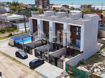 Casa · 90m² · 3 Quartos · 2 Vagas · Sobrado triplex com 03 suítes e 02 vagas de garage