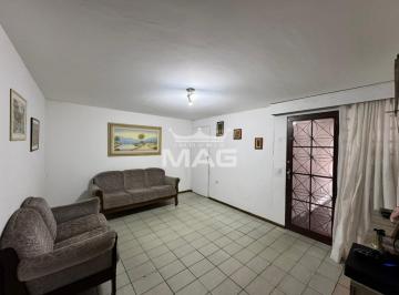 1184_iuU866Sf_118468fce7a5d0ef0.jpg · Casa no Bairro Alto com 3 quartos