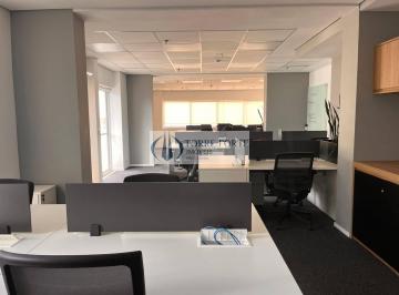 Comercial · 100m² · 3 Vagas · The Triumph Vila Olimpia, conjunto comercial 100 m², vão livre.