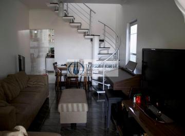 Casa · 235m² · 5 Quartos · 2 Vagas · Sobrado Amplo com 5 Dormitórios e 2 Vagas na Região Artur Alvim