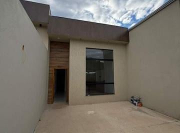 Casa · 71m² · 2 Quartos · 2 Vagas · Casa nova, moderna e pronta para morar – 2 quartos (1 suíte) – Quintal amplo e pé-direito alto!