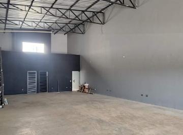 Comercial · 200m² · Galpão para locação com 200m² de área construída - Vila dos Ipês 