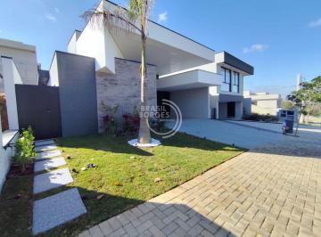 Casa · 162m² · 3 Quartos · 4 Vagas · Casa Térrea 3 Suítes, Piscina Privativa, Garagem Coberta, Condomínio Terras Alpha.