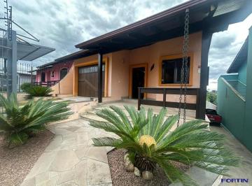 Casa · 212m² · 5 Quartos · Casa à venda em Ana Rech, Caxias do Sul