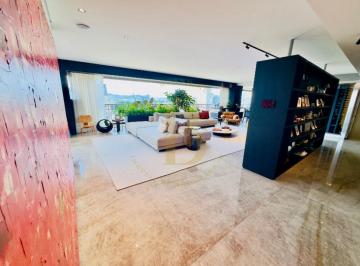 Apartamento · 410m² · 4 Quartos · 6 Vagas · Apartamento á venda no Myrá Alphaville, 410m², andar alto, 4 suítes, 5 vagas e depósito, adega.
