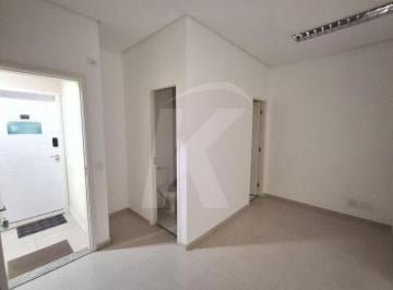 Comercial · 34m² · 1 Vaga · Sala comercial com 1 vaga de garagem próxima do metrô.