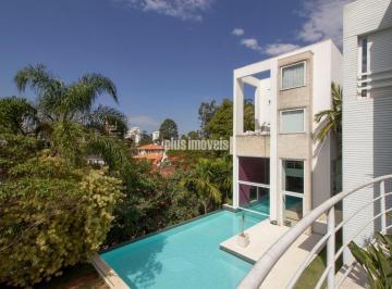 Casa · 980m² · 4 Quartos · 10 Vagas · Real Parque  980,0m²AC - 1.15,0m² Área de Terreno 4 Suítes 10 Vagas