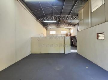 Comercial · 360m² · São Francisco, salão comercial com 01 escritório.