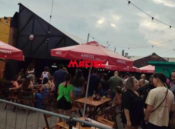 Comercial · 250m² · 3 Vagas · VENDA DE RESTAURANTE NO JARDIM AQUARIUS (fundo de comércio)