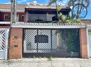 c5e4e5af34d65e3cea9a66abbe196b215f38b562 · Sobrado no Canto do Forte - Praia Grande/SP