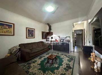 Sala de Estar · Casa Sobrado 3 quartos com área gourmet