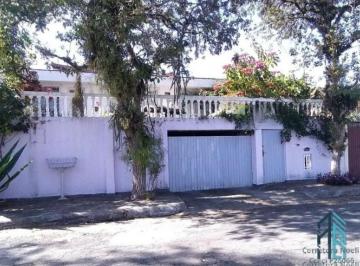Foto 35 · Casa a venda Semi mobiliada, 05 quartos, em ótima localização, no Bacacheri em Curitiba PR