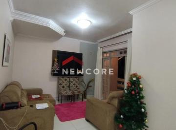 Casa · 240m² · 4 Quartos · 3 Vagas · Casa em  Avenida Antônio Ramos Alvim - Floresta - Joinville/SC