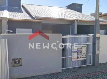 Casa · 92m² · 3 Quartos · 2 Vagas · Casa em Rua da Querência - Itacolomi - Balneário Piçarras/SC