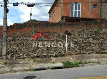 Casa · 80m² · 2 Quartos · 3 Vagas · Casa de Vila em  Avenida Encarnação - Brigadeiro Tobias - Sorocaba/SP