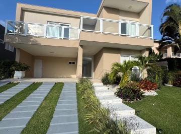 Casa de 5 quartos, Camaçari · Casa a venda em Alphaville Litoral Norte 1 com 5 suites e piscina 