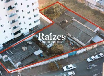 Terreno · 1050m² · Ótimo ponto Comercial em frente a UFU