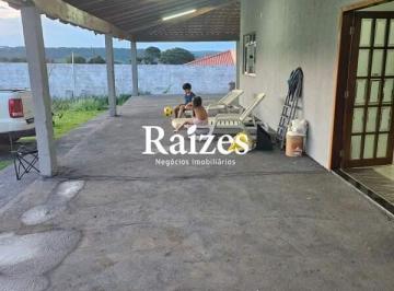 Casa · 340m² · 3 Quartos · 6 Vagas · Espetacular chácara nas margens de Miranda com 3 suítes e porteira fechada