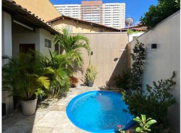 Casa de 3 quartos, Fortaleza · Vende-se casa no Monte Castelo