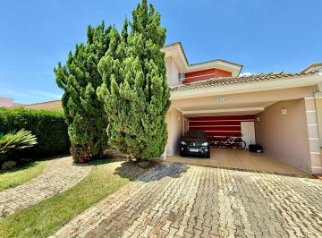 Casa de 4 quartos, Itapetininga · Casa à venda no Condomínio Residencial Ouroville – Itapetininga/SP.