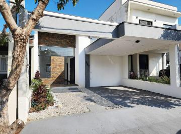Casa · 112m² · 2 Quartos · 1 Vaga · Casa com 112 m² e 3 dormitórios sendo 1 suíte à venda no Condomínio Horto Florestal II, em Sorocaba,