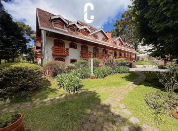 img_33961764098083305.jpeg · Apartamento à venda, Vila Backer, Campos do Jordão, SP