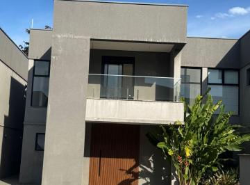 Casa de 4 quartos, São Sebastião · Casa a venda em Condomínio na Barra do Sahy
