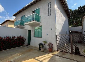 Casa de 2 quartos, Pedro Leopoldo · linda e espaçosa casa em condominio em pedro leopoldo de 2 quartos 