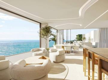 Apartamento · 470m² · 4 Quartos · 3 Vagas · Duplex SCENARIUM – 470m² frente mar com 4 suítes na Praia Brava