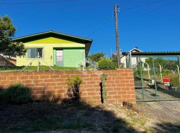 Casa · 65m² · 3 Quartos · 2 Vagas · Casa no bairro Cruzeiro em Farroupilha
