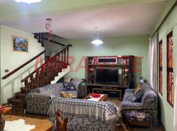 c0e81ceb7121b3e1c771d06032ea3f74.jpg · Sobrado de 190m² com 3 quartos