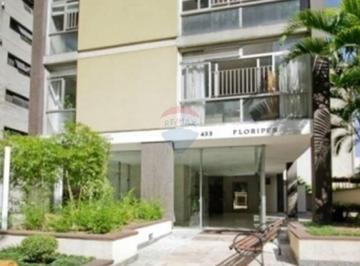 Apartamento · 216m² · 3 Quartos · 2 Vagas · Apartamento Reformado no Jardins com 3 Quartos