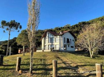 cc882954e50c5fadfef5ddcf206b3eb6945bcaf8 · Casa com 3 dormitórios à venda, 250 m² por R$ 5.700.000 - Centro - Urubici/SC