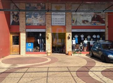 Comercial · 239m² · 6 Vagas · Prédio Comercial para alugar em uma excelente localização na Av. Ouro Fino!