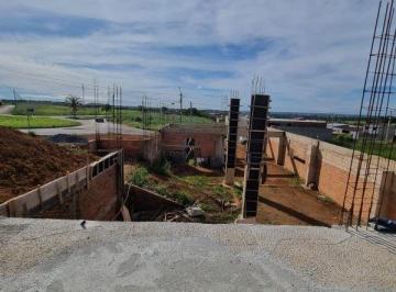 Foto 01 · LOTE COMERCIAL DE ESQUINA COM CONSTRUÇÃO EM ANDAMENTO