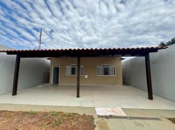 Casa de 1 quarto, Taguatinga · LOTE DE 500M² VAZADO COM CASA DE 3 QUARTOS SENDO 1 SUITE, EXCELENTE P/DIVIDIR