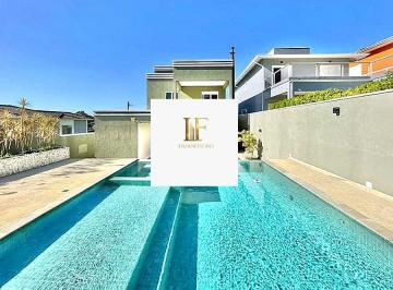 Casa · 330m² · 3 Quartos · 4 Vagas · Casa com 3 quartos à venda, 330 m² por R$ 1.600.000,00