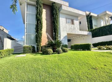 Casa · 377m² · 5 Quartos · 3 Vagas · Sobrado moderno em condomínio fechado !