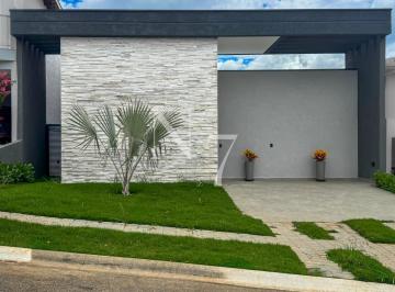 Casa · 140m² · 3 Quartos · 2 Vagas · Casa Nova com 03 Dormitórios, Piscina e Gourmet em Condomínio Fechado.