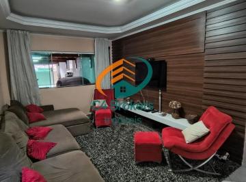 Casa · 202m² · 3 Quartos · 4 Vagas · Sobrado de Rua em Jardim Bela Vista - Guarulhos, SP