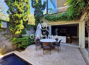 Casa · 485m² · 3 Quartos · 2 Vagas · Casa à venda no Pacaembu - Com vista, piscina e espaço gourmet