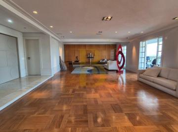 Apartamento · 304m² · 3 Quartos · 5 Vagas · Apartamento á venda de 304m², com 3 suítes e 5 vagas no bairro Santa Cecília SP