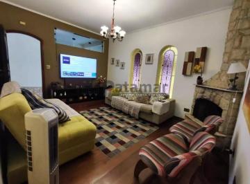 Casa · 104m² · 3 Quartos · 4 Vagas · Casa à Venda na Vila Paulo Silas