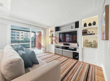 Apartamento · 250m² · 3 Quartos · 5 Vagas · Maravilhoso apartamento no Chateau de Blois Moema!!