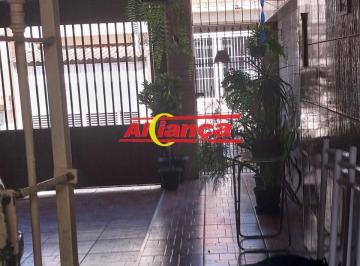 Casa · 200m² · 2 Quartos · 3 Vagas · Casa Térrea com 2 dormitórios e 3 vagas