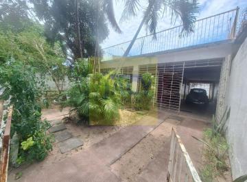 Casa · 210m² · 3 Quartos · 4 Vagas · Casa em Olinda Bairro Novo varandão Lage pra bronze, 4qts+dep, 5vgs 2min do shop. Patteo