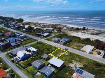 Terreno · 300m² · Terreno frente mar