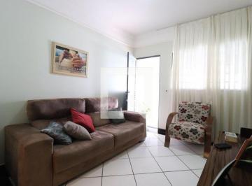 Casa · 60m² · 2 Quartos · 1 Vaga · Casa para Aluguel - Jardim Holanda, 2 Quartos, 60 m² - Uberlândia